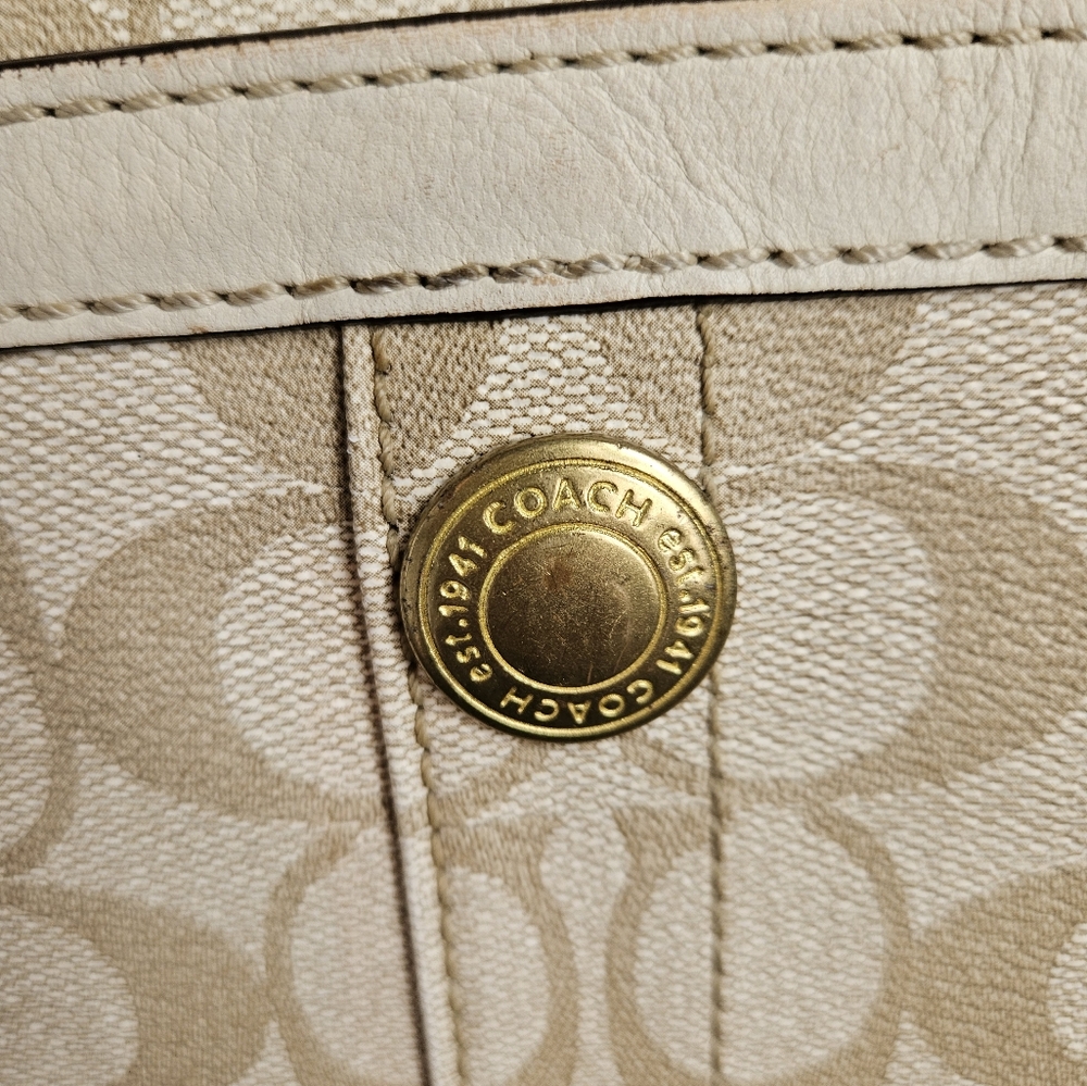 Pre-loved Vintage COACH CHELSEA HERITAGE  Leather Signature Tote - Picture 11 of 16